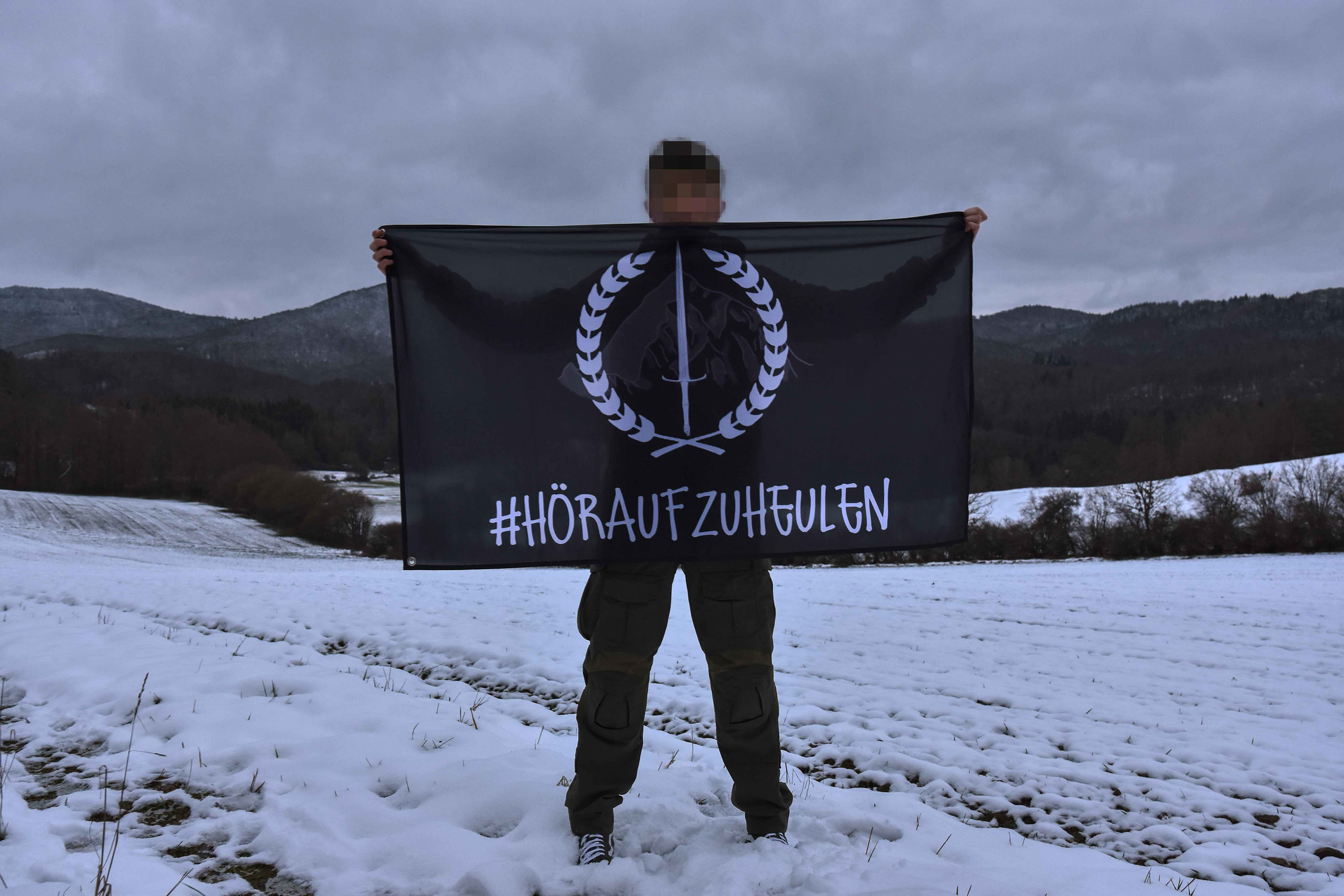 Hör auf zu heulen Flagge